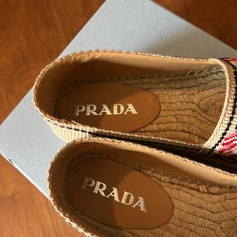 New Prada Embroidered Rose Espadrille size 36 - Picture 3 of 7